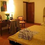 Villa Profumo