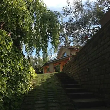 Vila Profumo